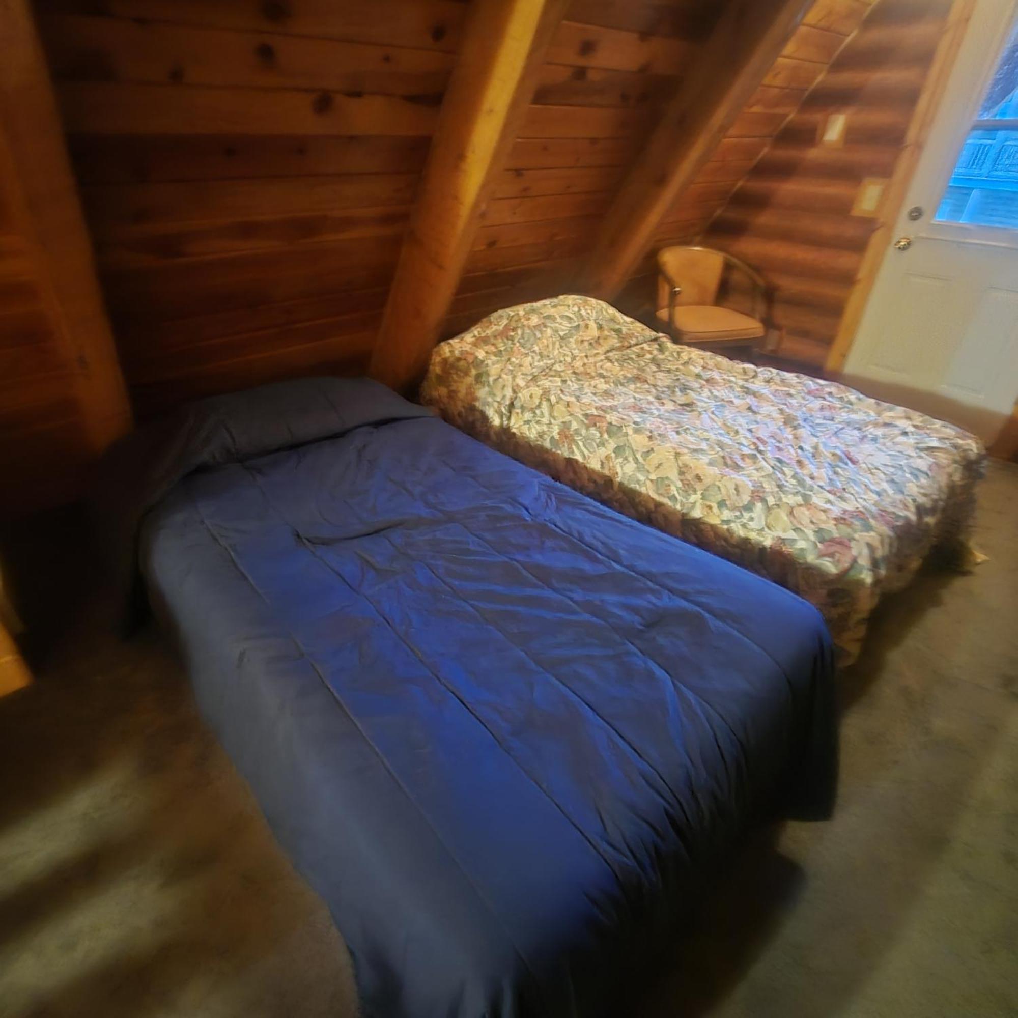 Jared'S Wild Rose Ranch Resort Island Park Room photo