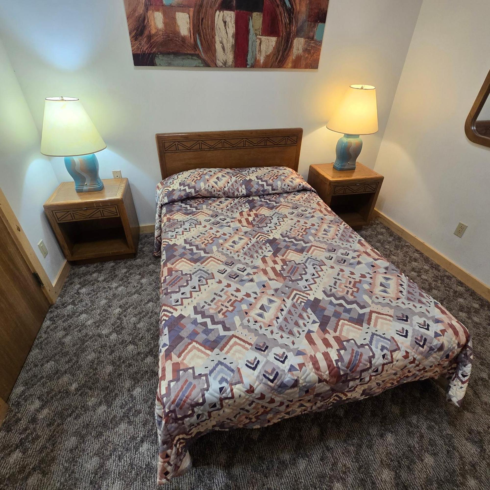 Jared'S Wild Rose Ranch Resort Island Park Room photo